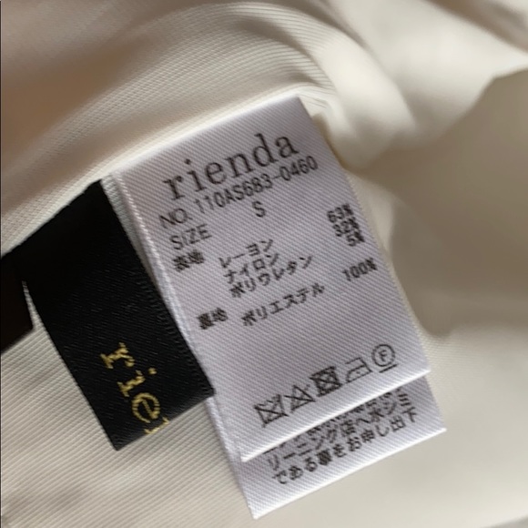 Dress - Picture 6 of 6